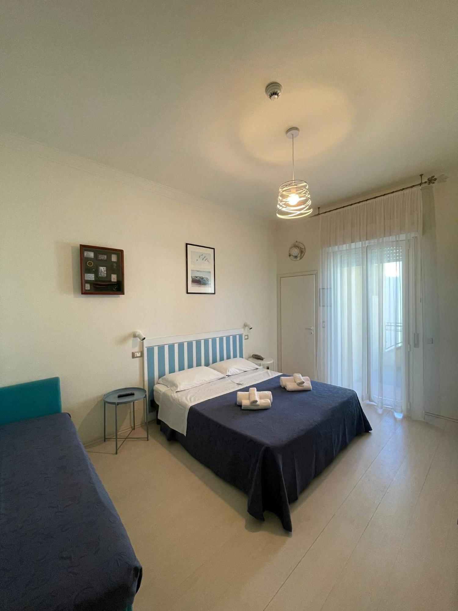 Hotel Dei Platani Rimini Exteriér fotografie